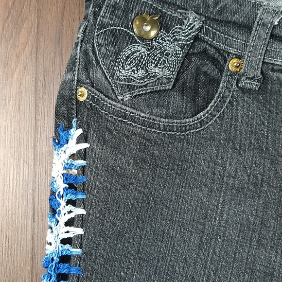 Apple bottoms - Picture 3 of 8